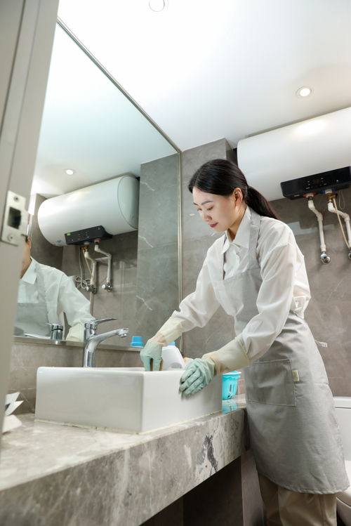 衛生間清潔整理保潔服務女性人物攝影圖 攝影